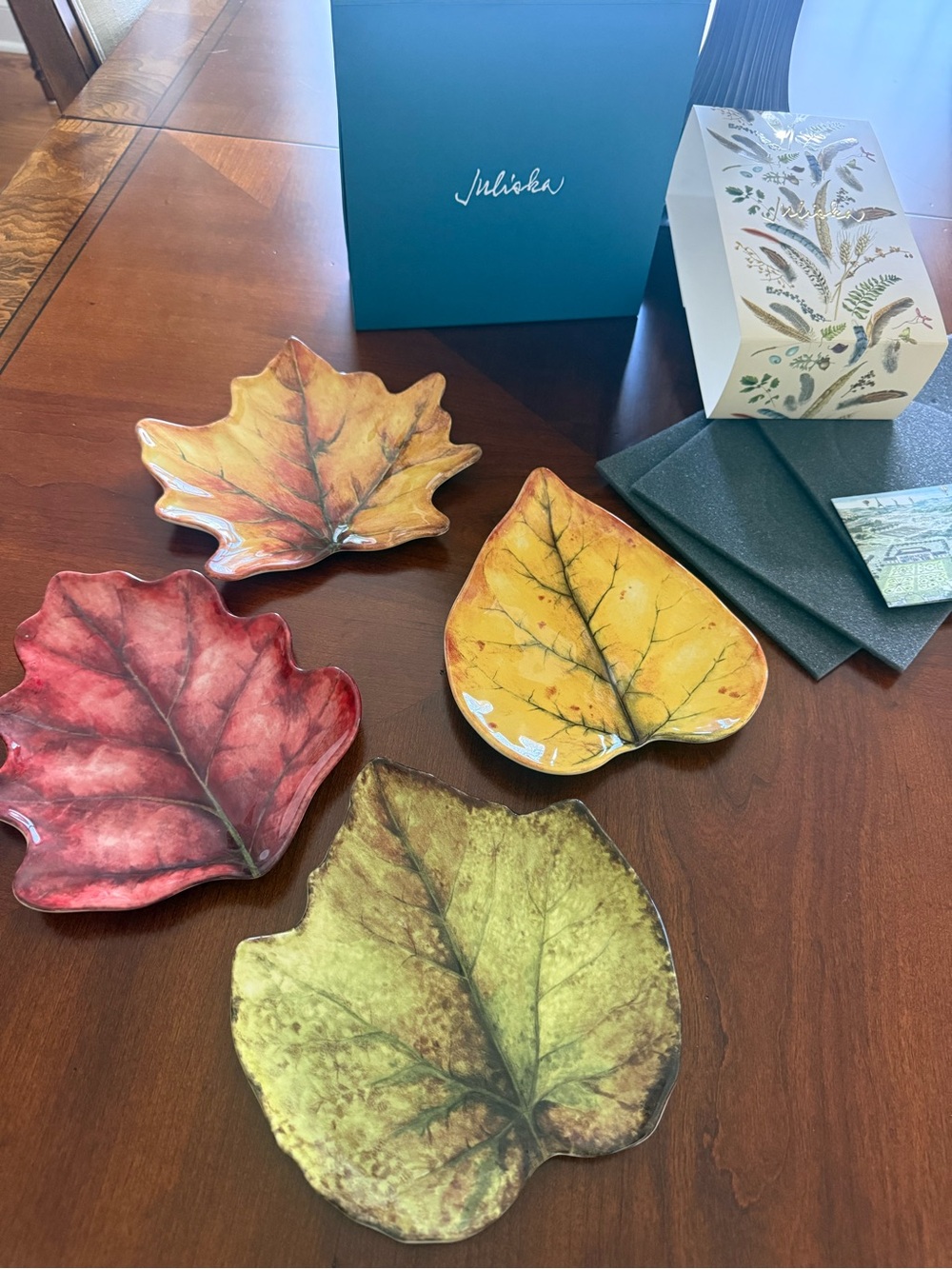 Juliska Forest Walk Leaf Plates Set of 4 NEW Gift Box Fall Thanksgiving